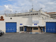 يافا: الشرطة تحقق في ملابسات إلقاء قنبلة على سجن أبو كبير